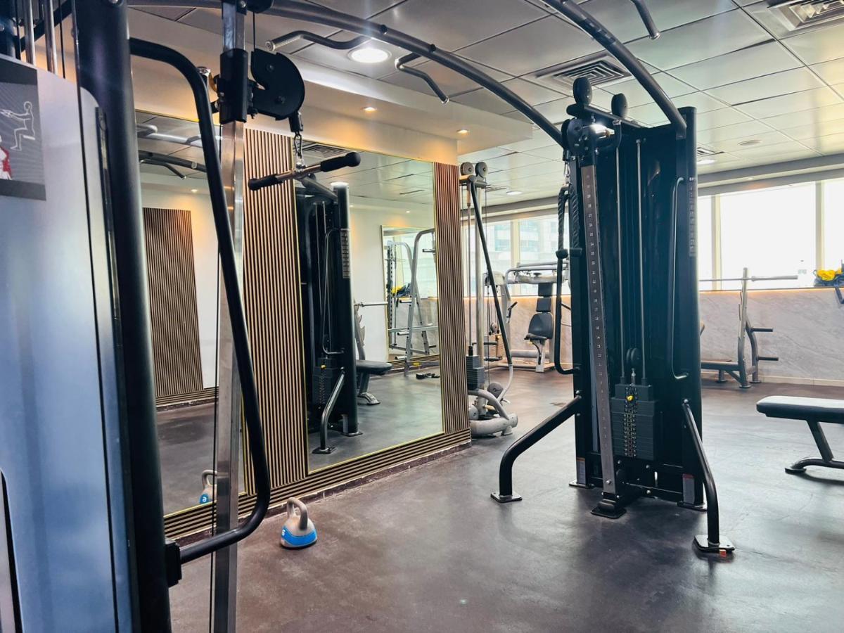 Entire Private Self Catered Apartments Marina ดูไบ ภายนอก รูปภาพ