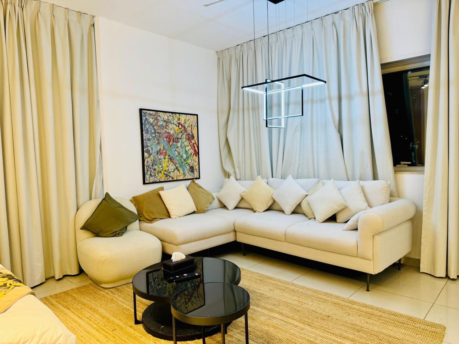 Entire Private Self Catered Apartments Marina ดูไบ ภายนอก รูปภาพ